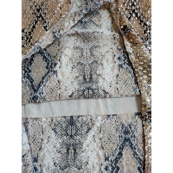 NWT Plus Ladies Rainbow Animal Print Foiled Cutout Taupe Bodysuit Size 2X - Picture 8 of 9